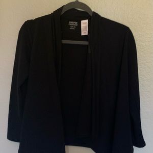 Harper Canyon Black Cadigan, with one button